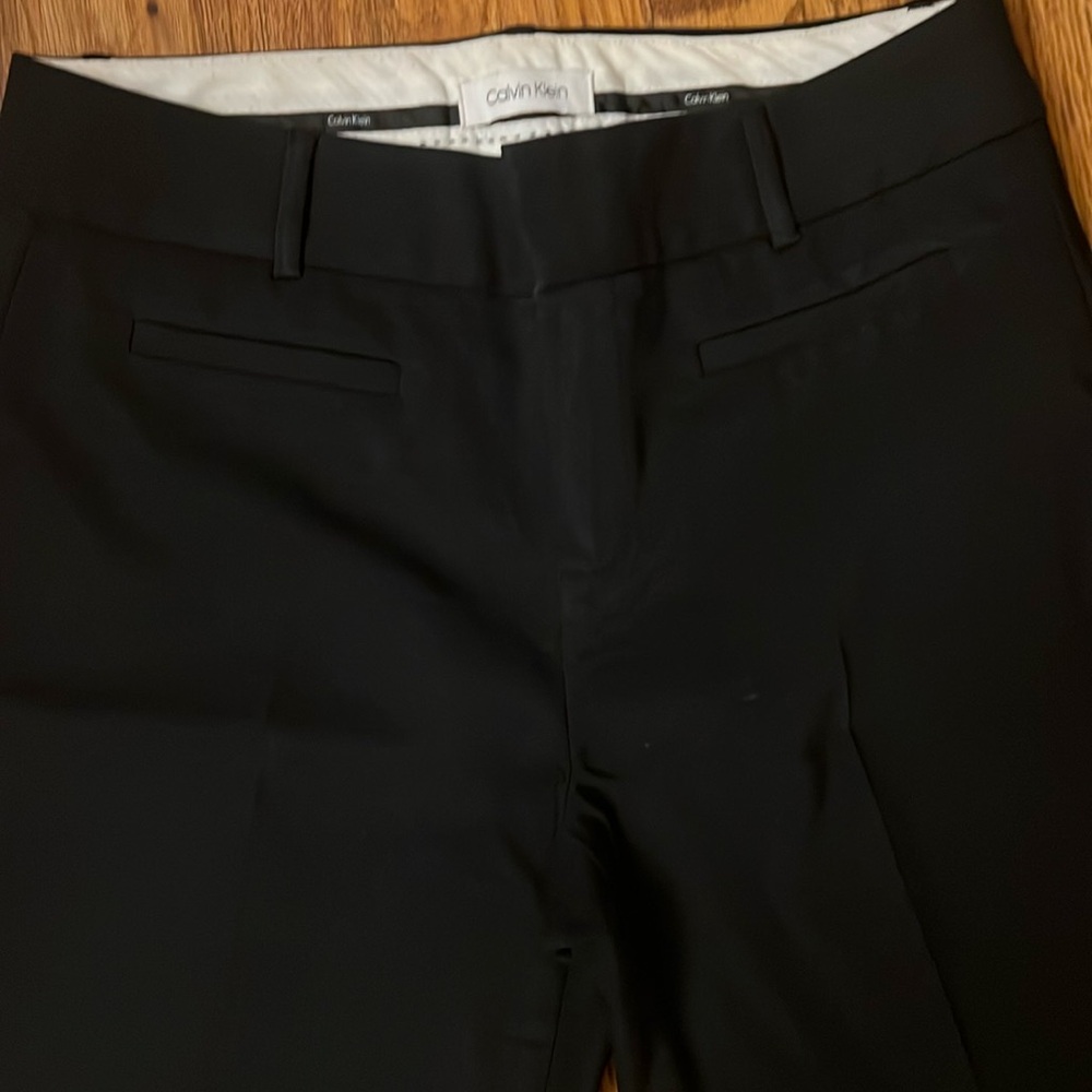 Calvin Klein Women’s Mid Rise Straight Leg Pants Black